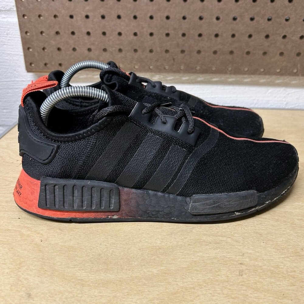 Adidas Star Wars X Nmd_r1 Darth Vader Fw2282 Men'… - image 4